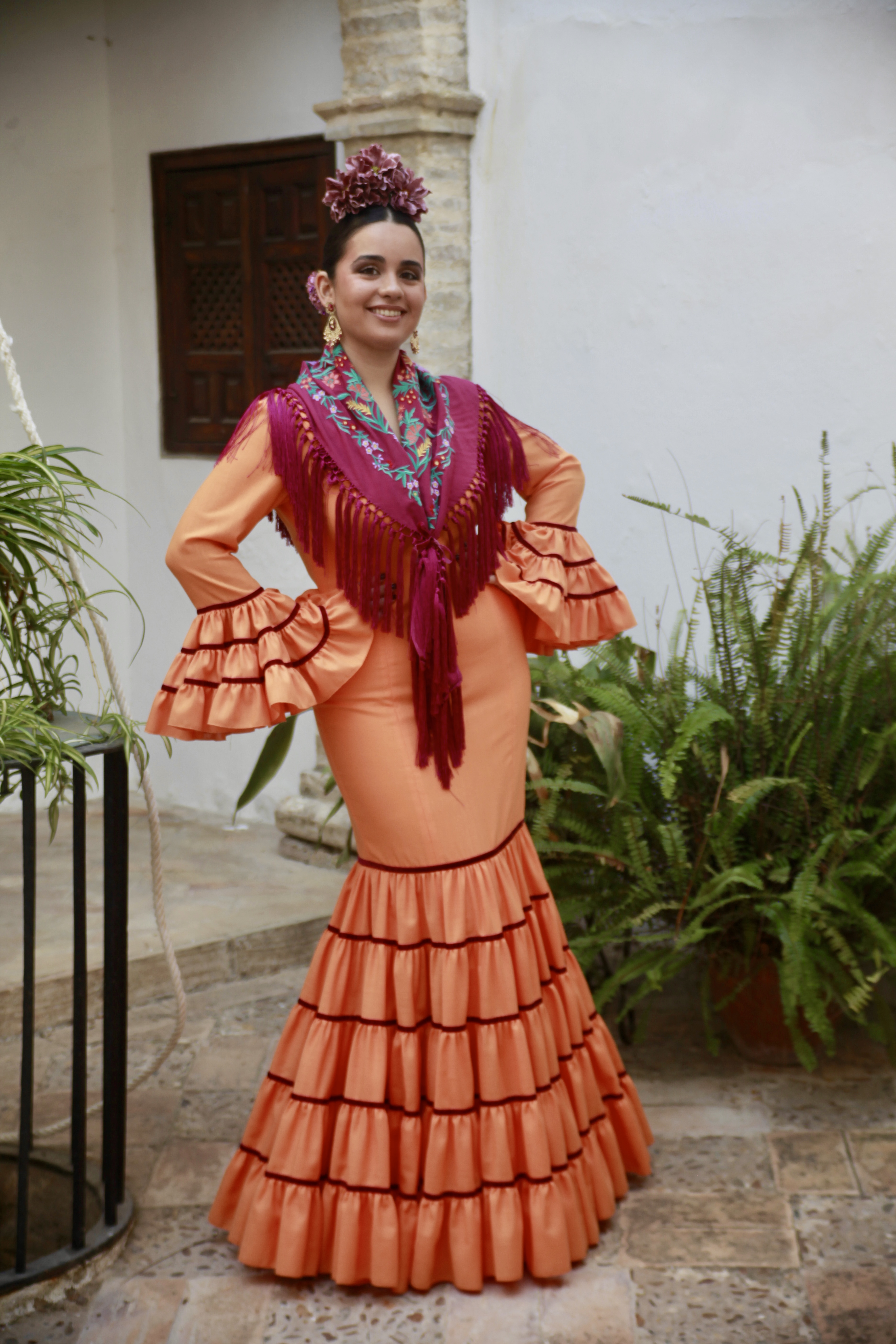 Modelo Rocío naranja