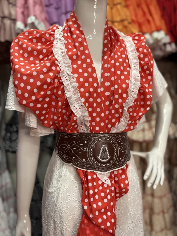 Piquillo rojo lunar blanco