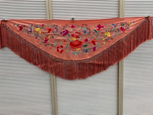 Mantón Marisol salmón