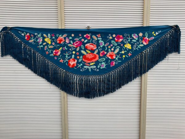 Mantón Marisol petróleo