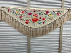 Mantón Marisol marfil