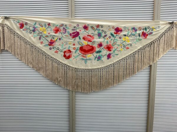 Mantón Marisol marfil