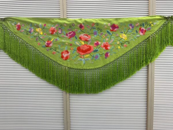 Mantón Marisol pistacho