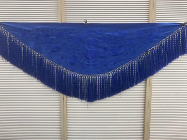 e9256e41-083e-4751-80b6-87f85f2412b0 Mantón Marisol azulina