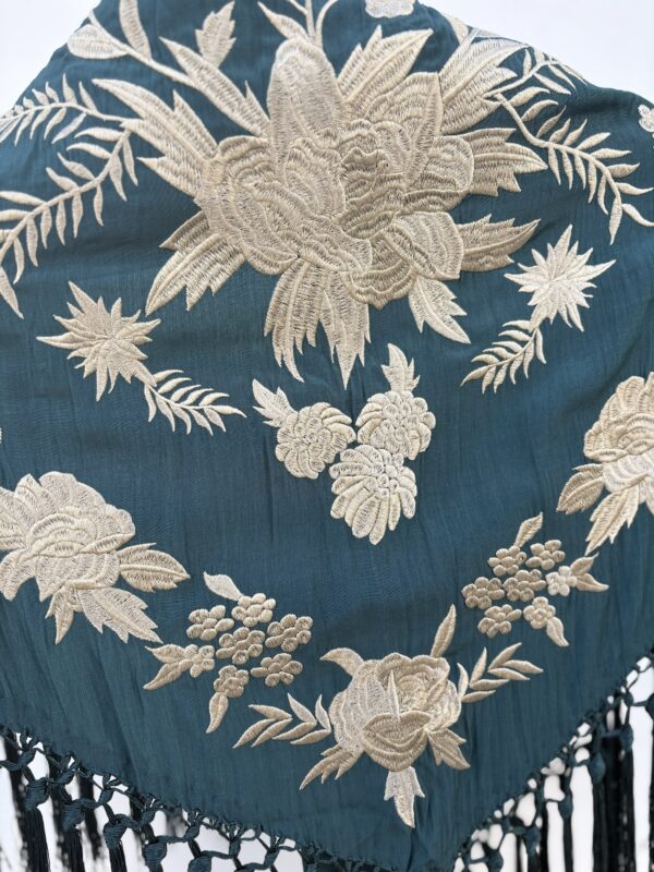 img_8423-2 Mantón Lupita