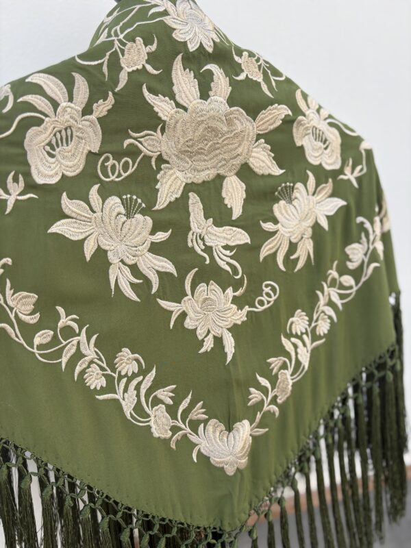 Mantón África verde oliva