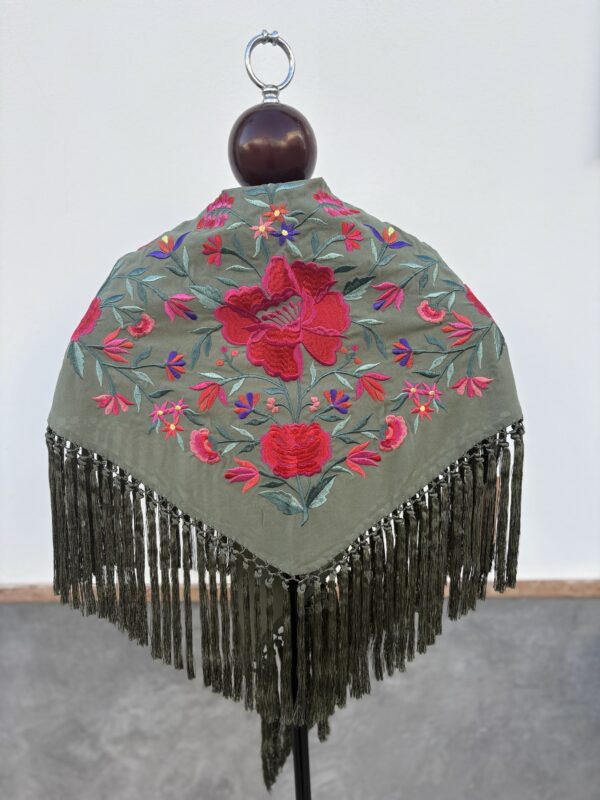 Mantón Mónica verde caza