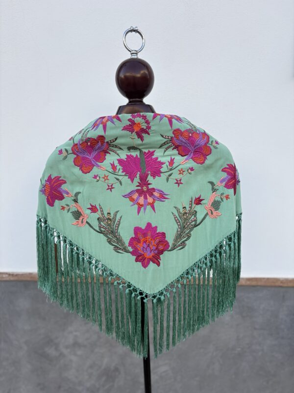 Mantón Soleá verde agua