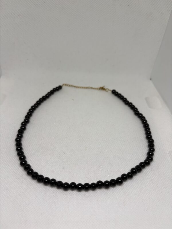 Collar bola pequeño negro