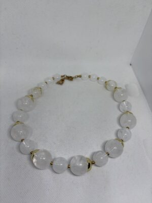 Collar bola grande blanco