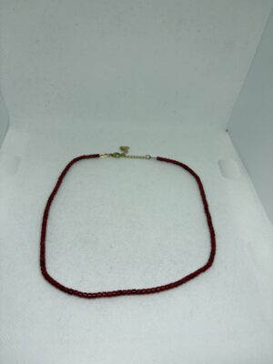 Collar bola pequeño rojo