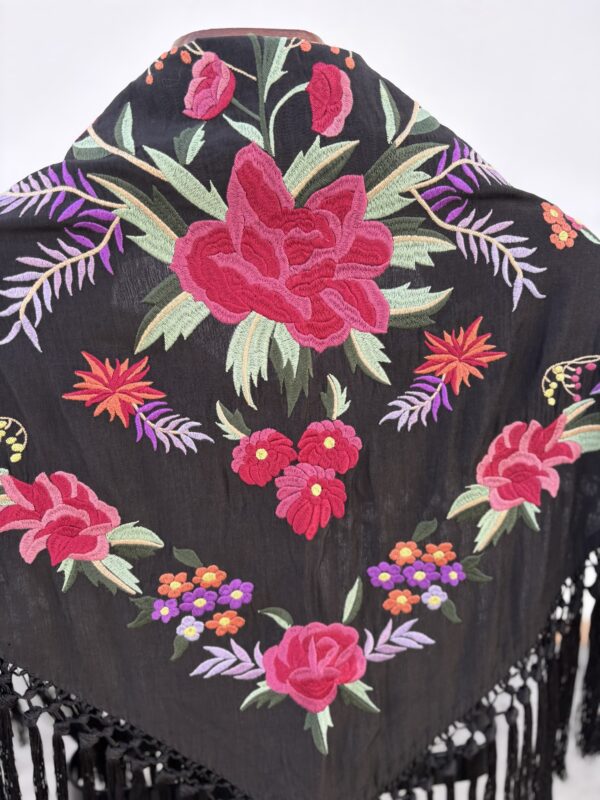 Mantón soleá negro