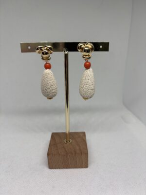 Pendientes hueso