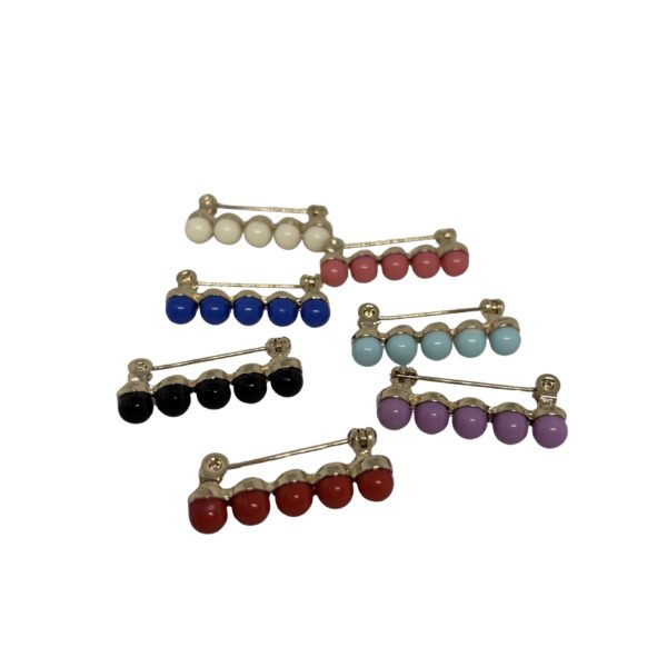 Broches