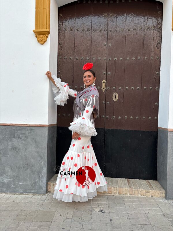 Modelo Lucia
